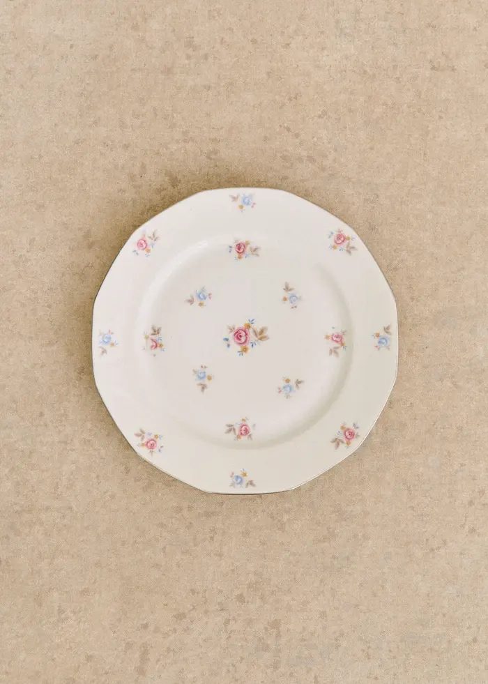Assiettes Anciennes, Fleurs anglaises - Lot de 4 assiettes plates - Décor n°9