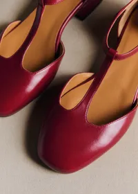 Babies Low EULALIE - Cerise Lisse — view 2