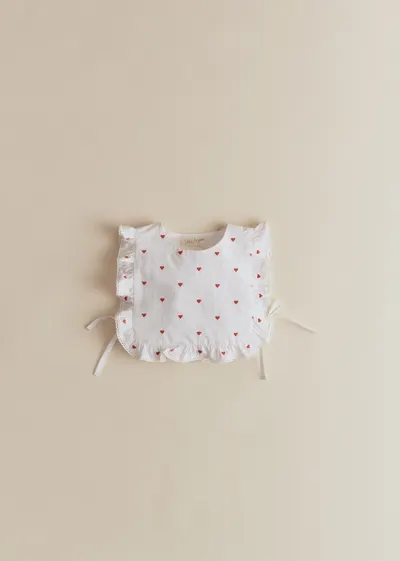 Bavoir Leia - Motif blanc / Broderies Rouges