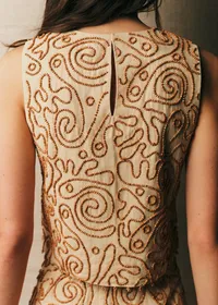 Blouse Asmina - Broderie Contrastée Perle Ocre Fond Paille — view 3