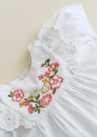 Blouse Joanna - Broderie Contrastée Tricolore Fond Ecru — view 2
