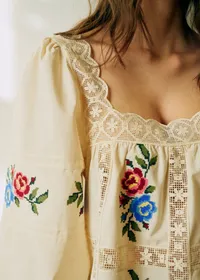Blouse Syara - Broderie Placée Multico Fond Écru — view 3