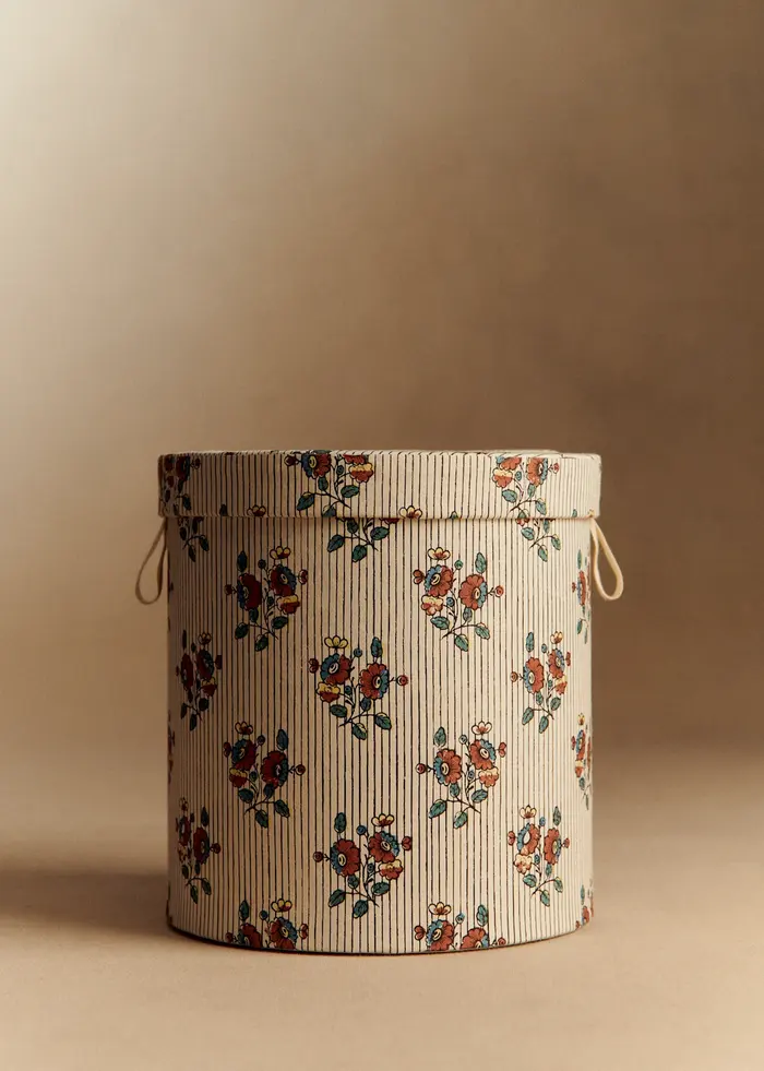 Boîte L - Sézane x Antoinette Poisson - Imprimé Boutonnières