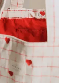 Cabas - Broderie Coeurs Rouges — view 3