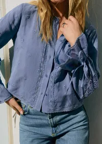 Chemise Akiraly - Broderie Unie Oeillet Bleu — view 2