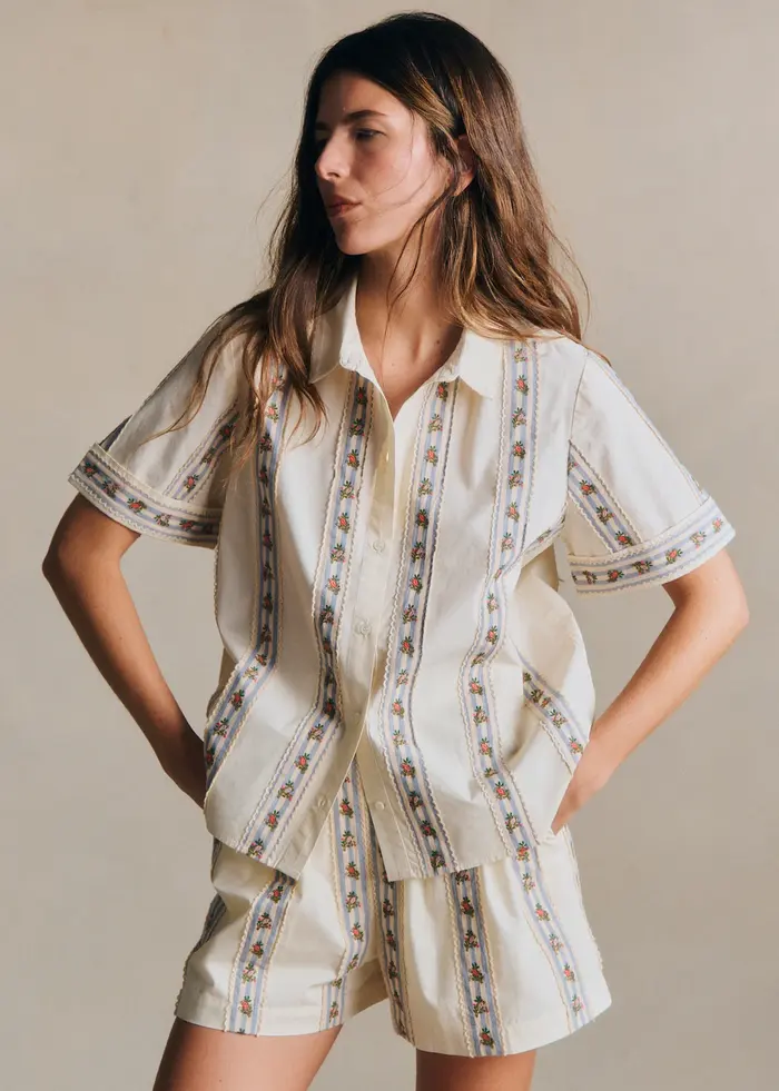 Chemise Livia - Broderie Placée Ecru Détails Rayures Bleu