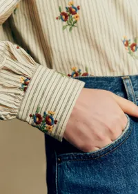 Chemise Sara - Sézane x Antoinette Poisson - Rayures Boutonnières Ecru — view 3