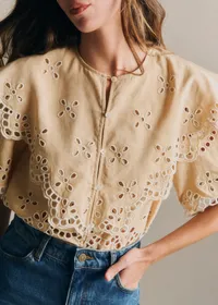 Chemise Sorella - Broderie Contrastée Ecru Fond Beige — view 2