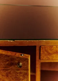 Coiffeuse vintage en loupe d'orme - Loupe d'orme — view 2