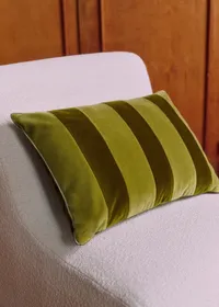 Coussin Rayures Velours - Grand modèle - Vert et Kaki — view 4