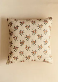Coussin - Sézane x Antoinette poisson - Imprimé Boutonnières — view 2