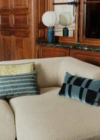 Coussin Velours Patchwork - Petit modèle - Bleu et Marine — view 3