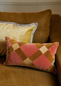Coussin Velours Patchwork - Petit modèle - Blush et Caramel — view 3