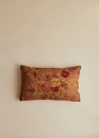 Coussin vintage velours blush - Petit modèle - Imprimé Roses Anciennes Fond Ocre — view 2