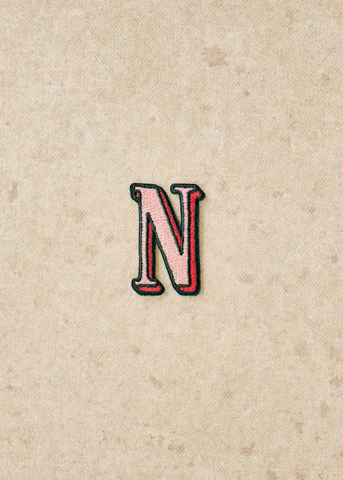Ecusson Rose - Lettre N - Rose