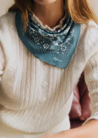Foulard Gaston - Imprimé Sara Bleu Vintage Marine — view 4