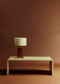 Lampe vintage en placage loupe et laiton - Bois — view 2