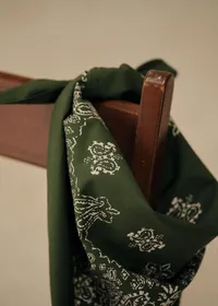 Bandana Brook - Vert Olive — view 2