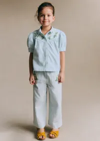 Pantalon Solane - Broderie Contrastée Marguerite Fond Bleu Ciel — view 2