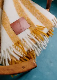 Plaid en mohair - Rayures ocres — view 3