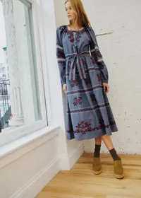 Robe Cindya - Sézane x SEA NY - Broderie Contrastée Brique Fond Marine — view 3