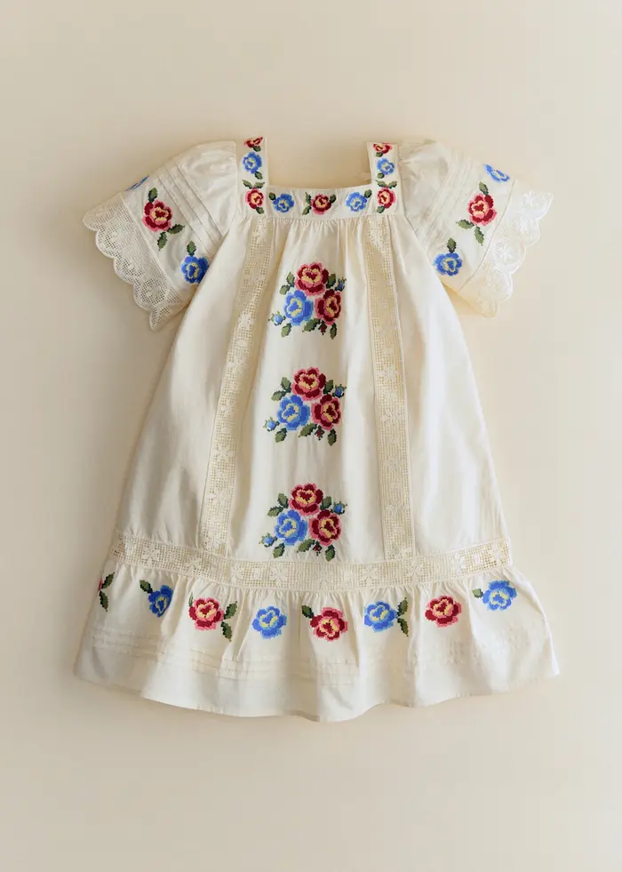 Robe Liara - Broderie Placée Fleur Multico Fond Ecru