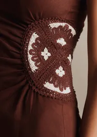 Robe Lua - Crochet crème Fond Chocolat — view 4