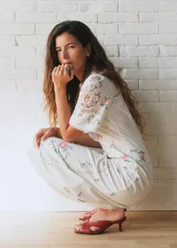 Robe Olivia - Sézane x SEA NY - Broderie Contrastée Mini Multico Fond Écru — view 5