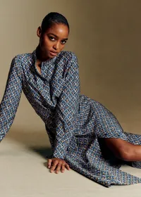 Robe Vera - Sézane x Antoinette Poisson - Bleu Imprimé Noisettes — view 3