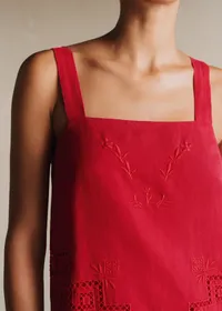 Robe Victoire - Broderie Placée Rouge — view 2