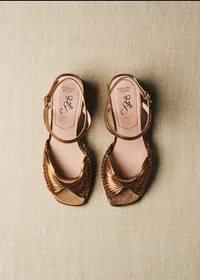 Sandales Charlie - CFM Souliers x Éditions Sézane - Métal Bronze — view 4