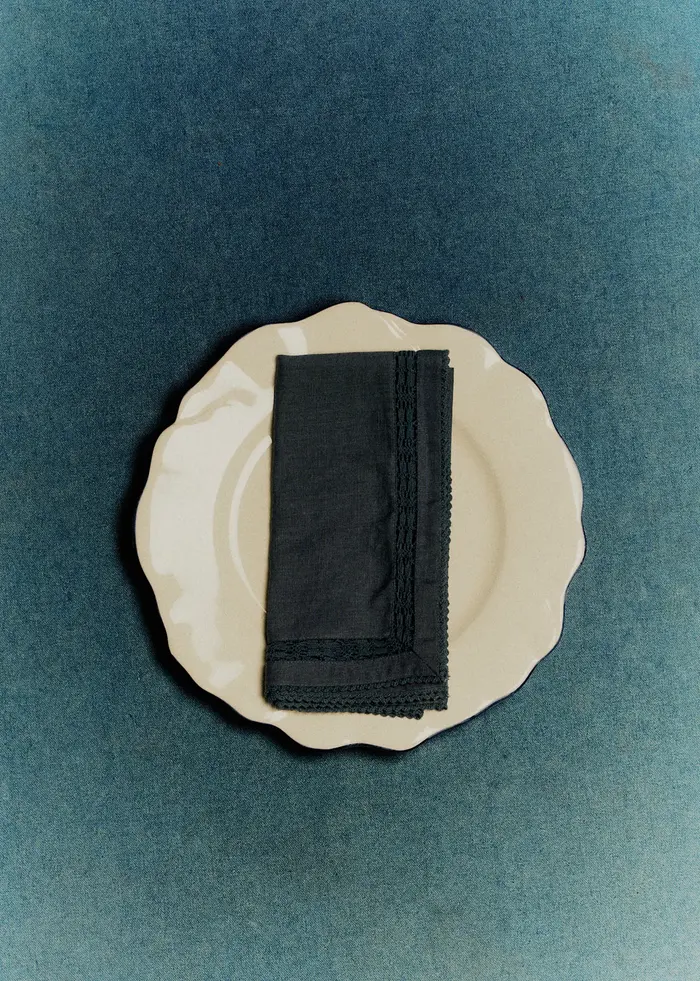 Set de 2 serviettes brodées - Bleu uni