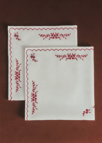 Set de 2 serviettes brodées - Ecru et Framboise