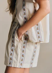 Short Nicolo - Broderie Placée Ecru Détails Rayures Bleu — view 4