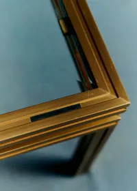 Table basse en verre et laiton vintage - Verre et laiton — view 3