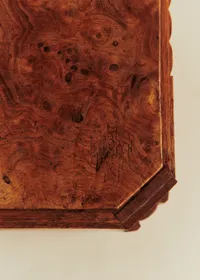 Table d'appoint en loupe d'orme - Loupe d'orme — view 4