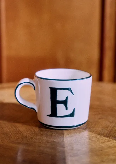 Tasse Tempo - Lettre E - Noir