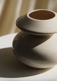 Vase Romie Objetti - Petit modèle - Ecru — view 5