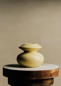 Vase Romie Objetti - Petit Modèle - Jaune — view 2