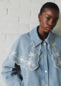 Veste Josephy - Sézane x SEA NY - Broderie Placée Crème Fond Bleu Denim — view 3