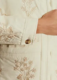 Veste Will - Sézane x Baziszt - Primerose Ecru Fond Beige — view 4